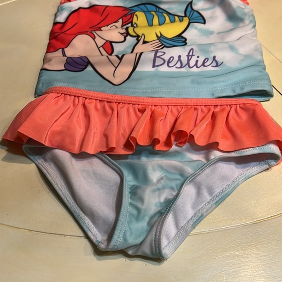 DISNEY PRINCESS 4 T Childs 2 piece swimsuit suit - Picture 4 of 4